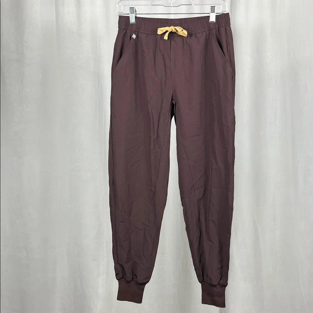 Figs Tansen Men’s Jogger Freex Jogger in Dark Fig.‎